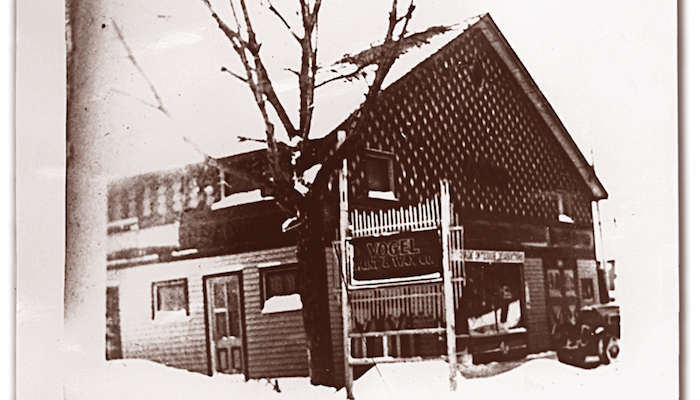1930